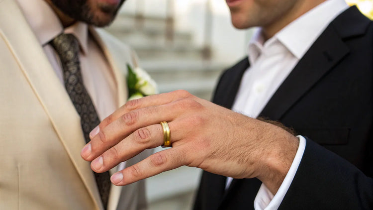 Do Men Wear Their Wedding Ring On The Right Hand?