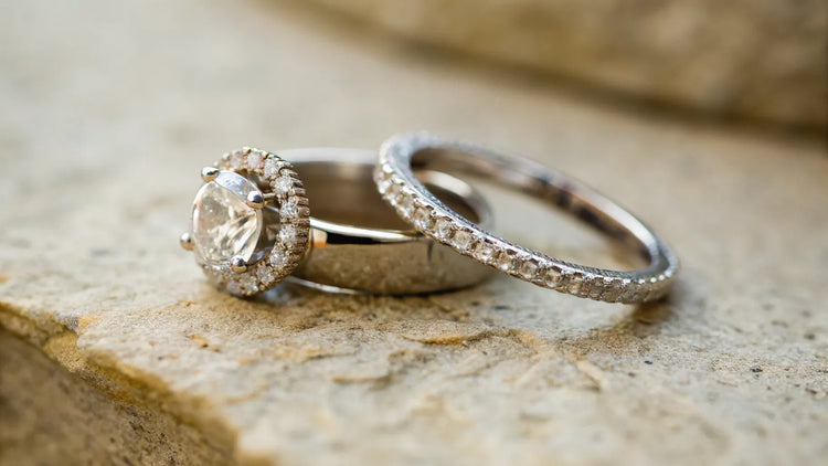 Does Wedding Band Or Engagement Ring Go First?