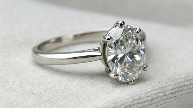 The Price of Luxury: How Much is a 2.5 Carat Oval Diamond?