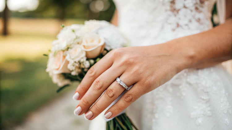 What Hand Does My Wedding Ring Go On