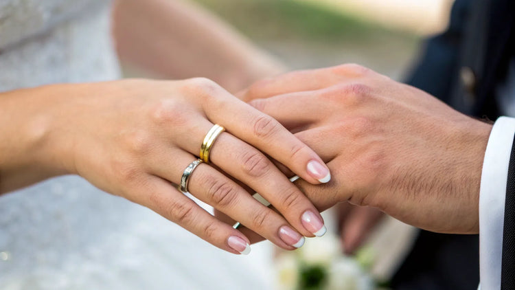 Which Hand Do You Wear Your Wedding Ring