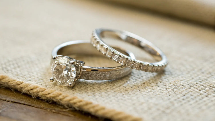 Is a Wedding Ring Different From an Engagement Ring