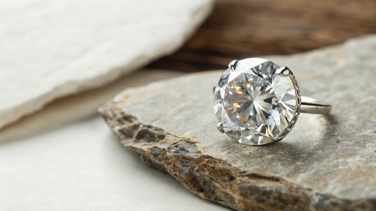 The Ultimate Guide to Understanding the Value of a 10 Carat Lab-Grown Diamond