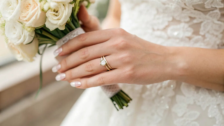 How to Properly Wear Your Wedding Rings