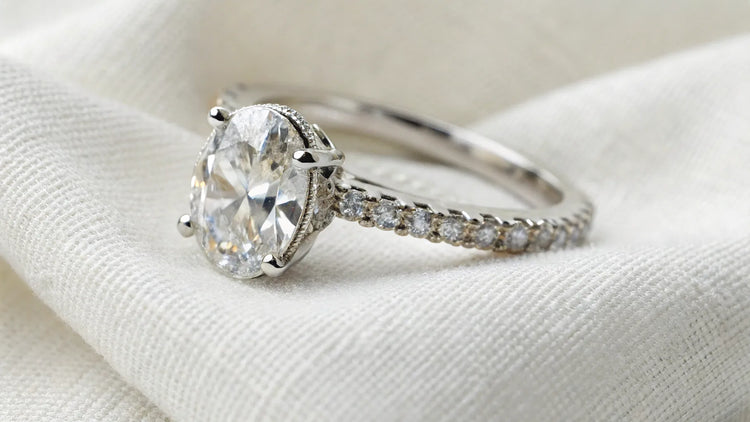 How Much Is a 2 Carat Oval Diamond Ring? The Ultimate Guide to Pricing and Purchasing