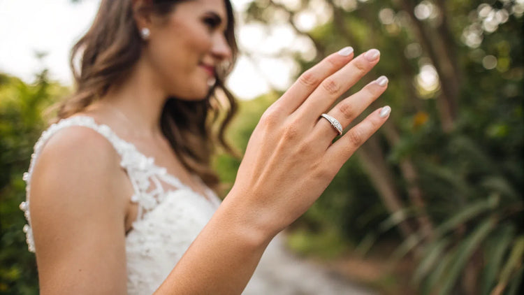 Which Hand Do Women Wear Their Wedding Ring On
