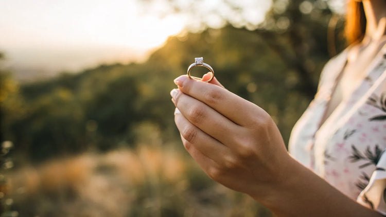 The Ultimate Guide to Promise Rings: Where Do You Place Them?