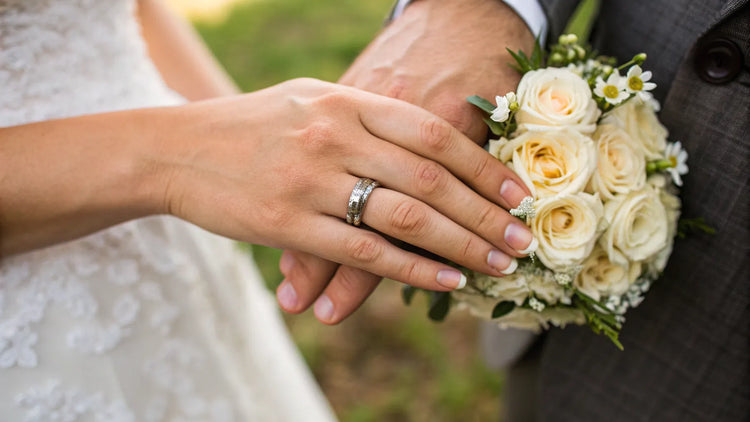 Which Ring Comes First: Wedding Or Engagement