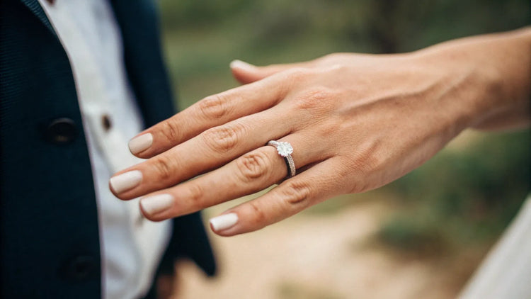 What Hand and Finger Does a Wedding Ring Go On