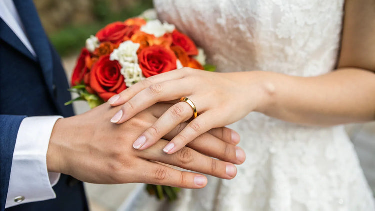 What Finger Do Chinese Wear Wedding Ring