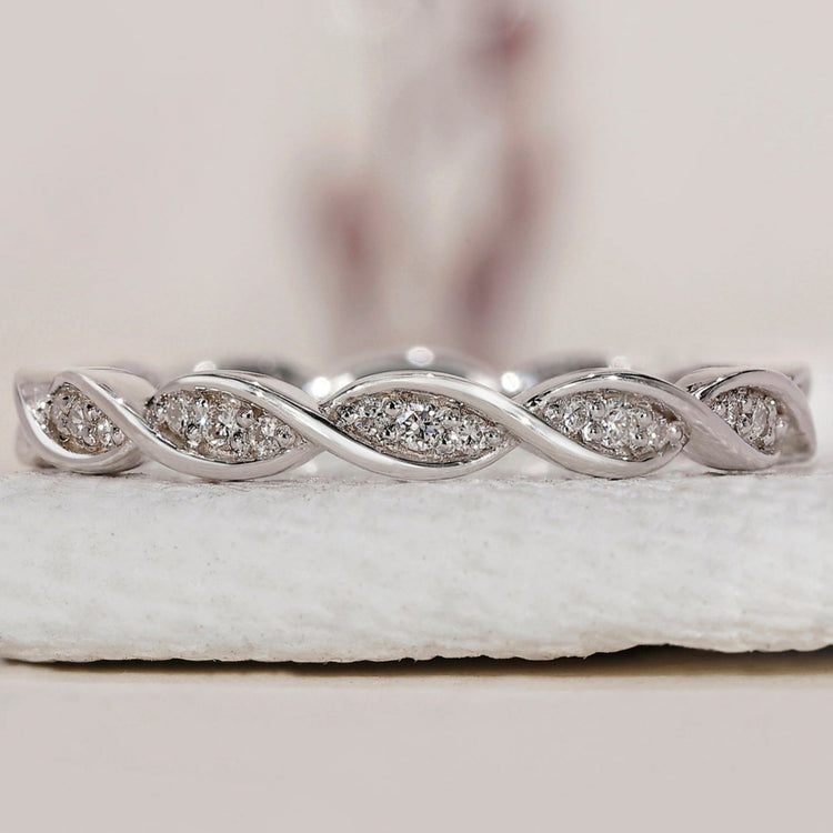 Diamond Eternity Band – Twisted Rope Design