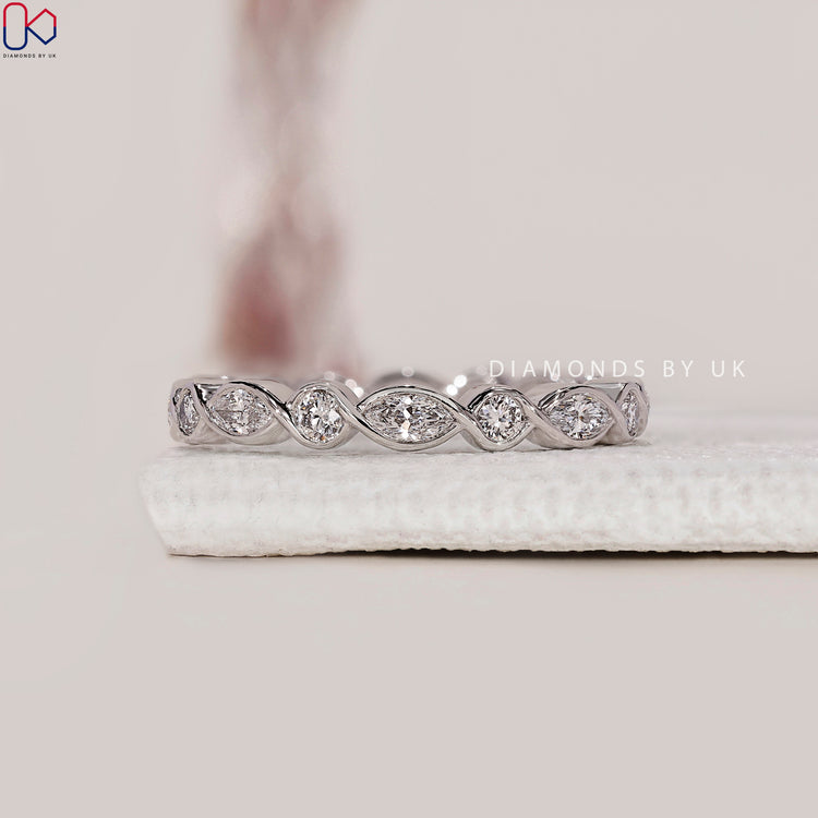 Buy wedding band crafted with precision and care.

