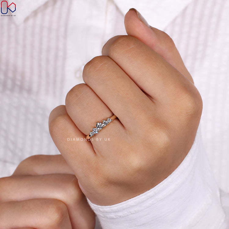 IGI certified wedding band guaranteeing premium quality and authenticity.