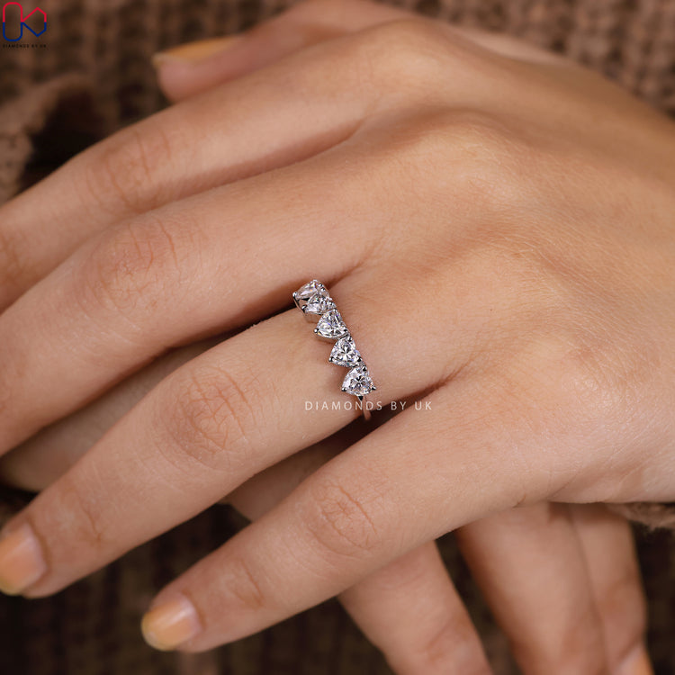 Heart shape wedding band with a timeless design.
