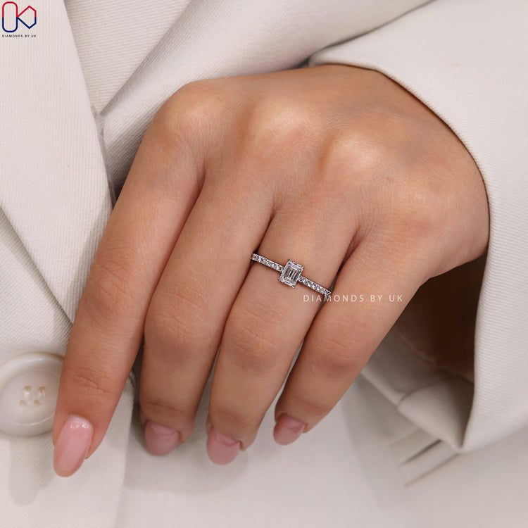 Lab Grown Diamond ring with brilliant sparkle.
