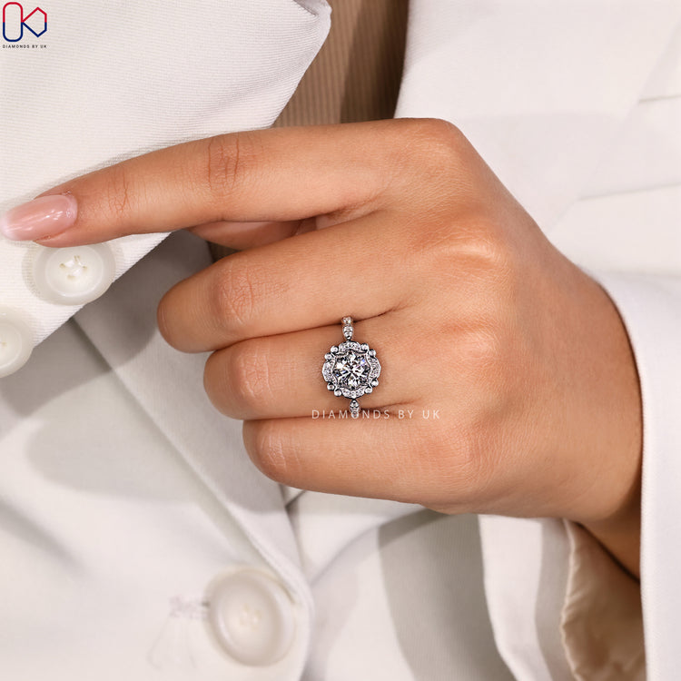 Buy diamond ring with bezel setting and modern elegance.
