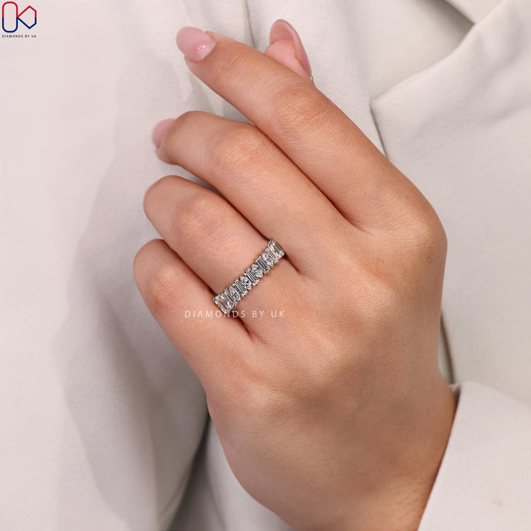 IGI certified diamond half eternity band for guaranteed quality.
