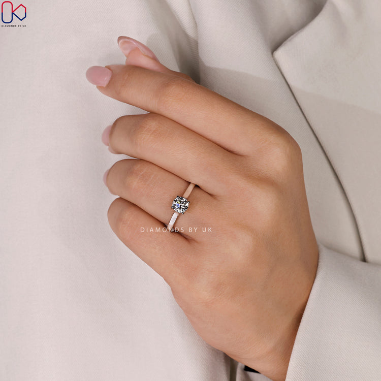 Handmade Jewellery featuring exquisite craftsmanship.
