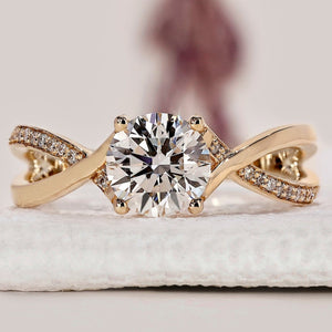 Round Diamond Twisted Engagement Ring