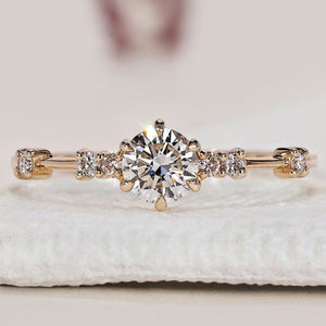 Round Cut Yellow Gold Diamond Ring