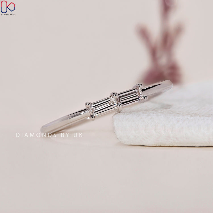 Exquisite handmade jewellery designed for timeless charm and elegance.
