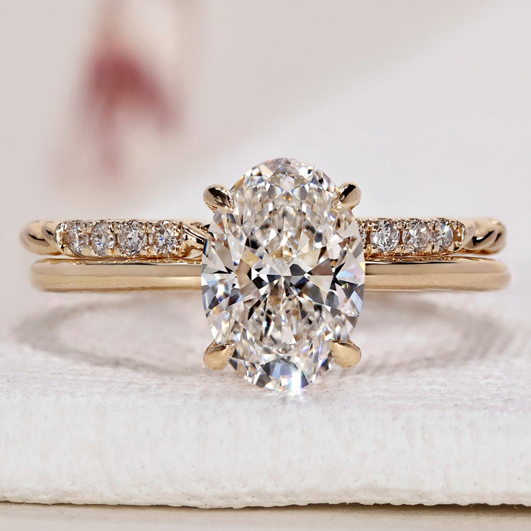 Oval Engagement Ring With Wedding Band