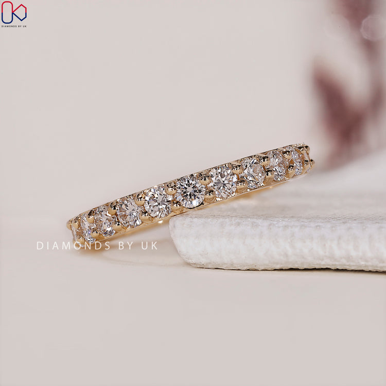 Minimalist wedding band for a sleek and modern look.
