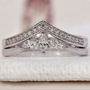 V Shaped Wedding Band - Round Diamonds