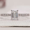 Emerald cut diamond ring in white gold
