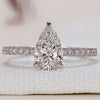 Pear Cut Engagement Ring in White Gold

