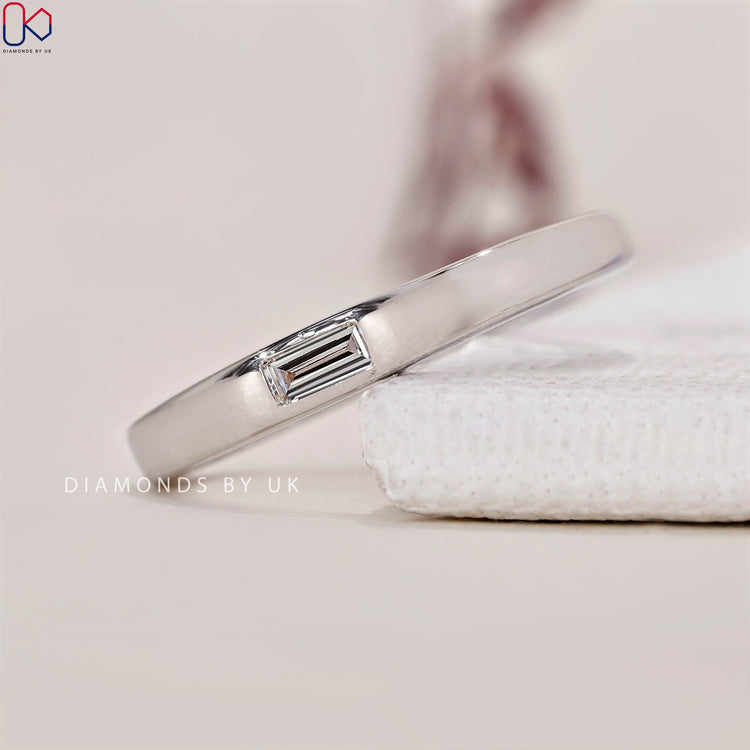 Handmade jewellery featuring unique designs and top-notch craftsmanship.
