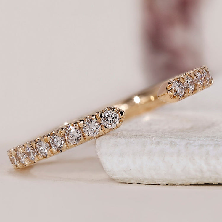 Round Cut Full Eternity Band In Open Gap Style