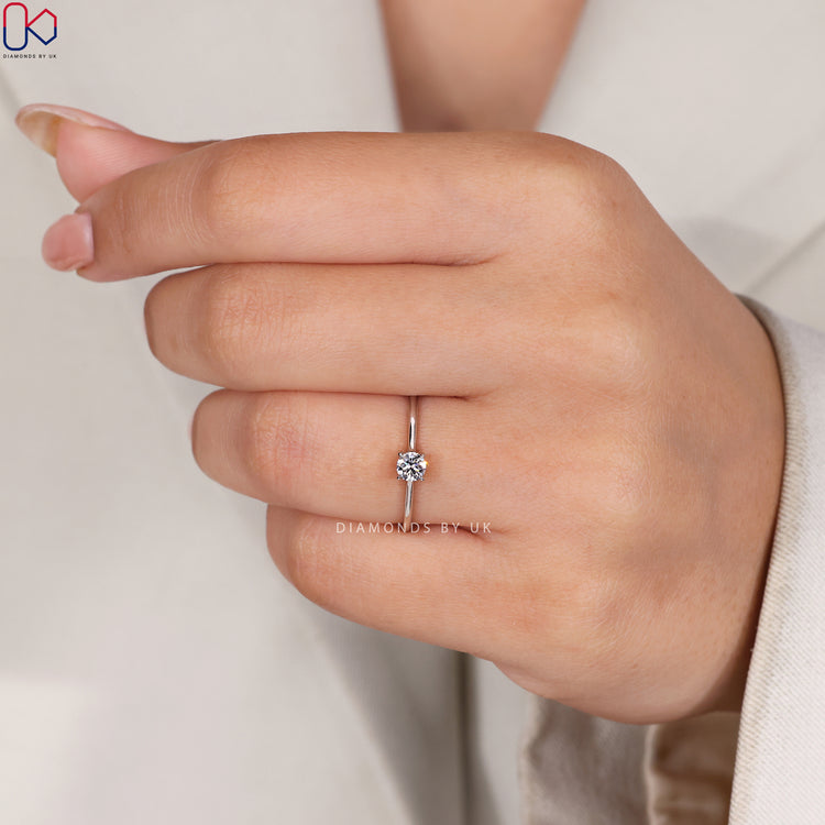 Lab grown round diamond engagement ring
