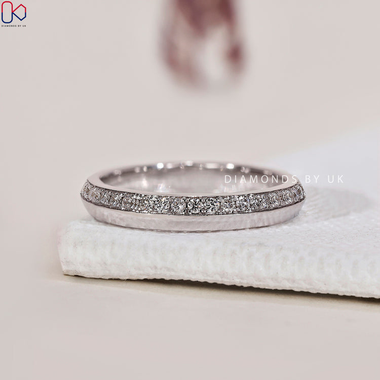 Exquisite Diamondsbyuk band designed for timeless sophistication.
