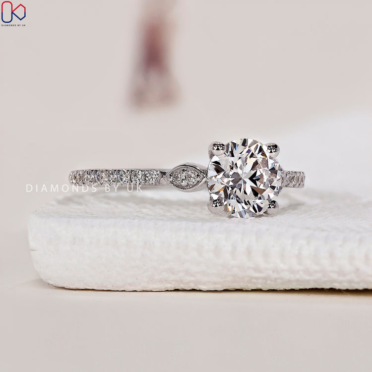 Handmade ring with precision and attention to detail in every design.