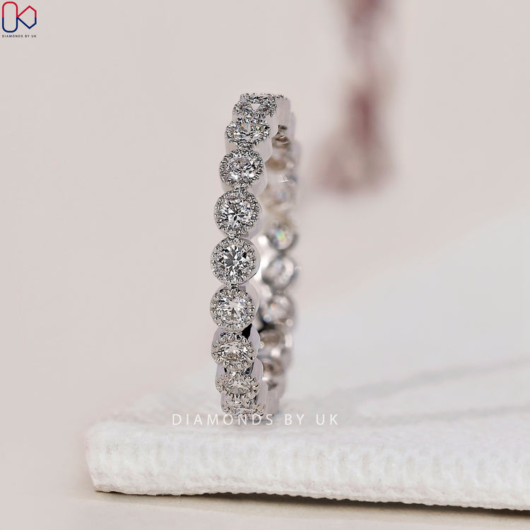 Unique Diamondsbyuk band offering premium quality and design.