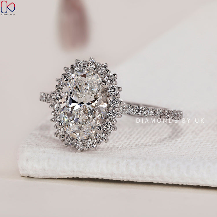 Lab Grown Diamond ring for ethical luxury.
