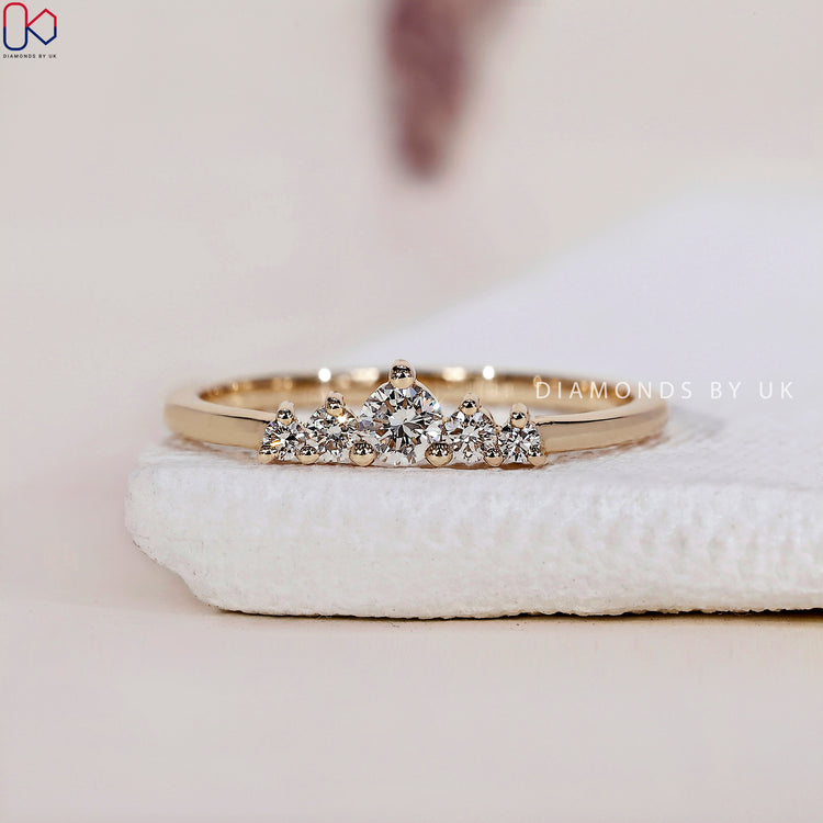 A handmade ring from Diamondsbyuk, ideal for showcasing lab grown diamond brilliance.

