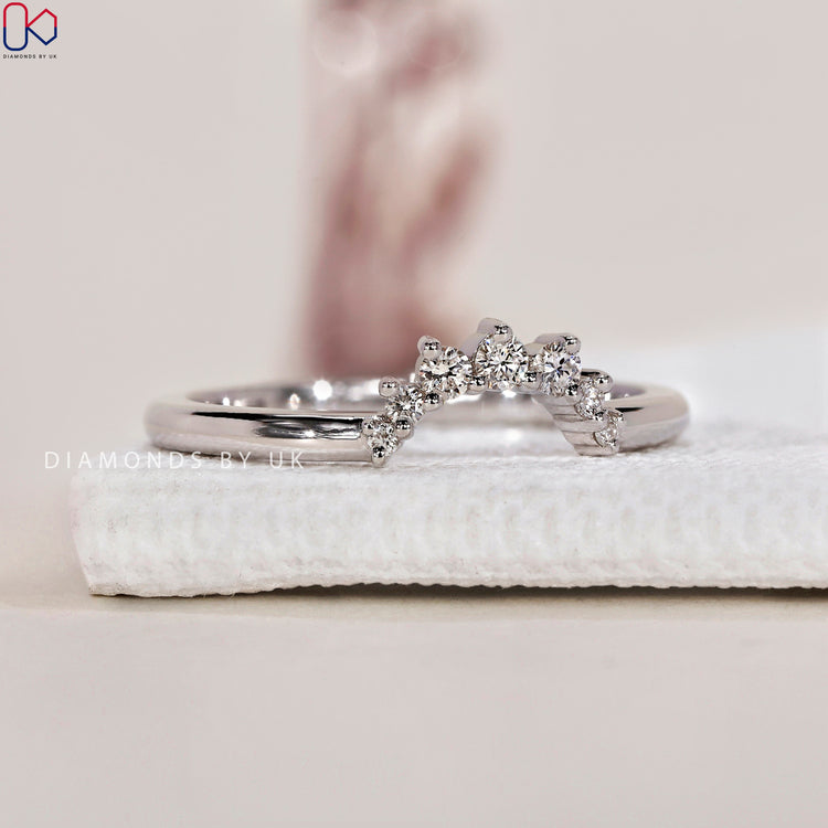 Minimalist wedding band designed for those who appreciate simplicity.
