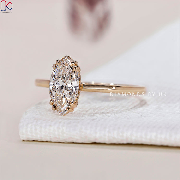 IGI certified diamond ring ensuring high-quality and authenticity.