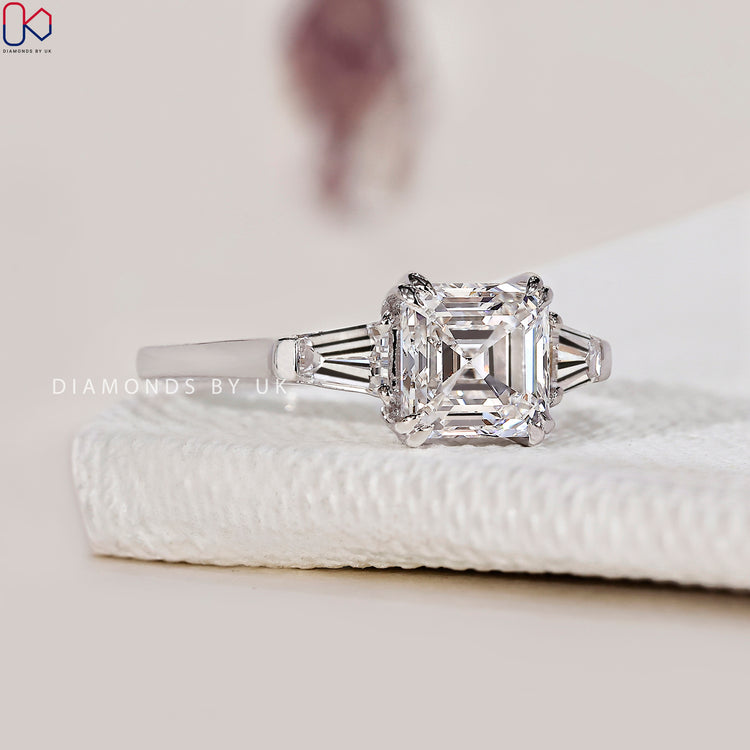 White Gold Ring featuring a beautifully crafted handmade design.
