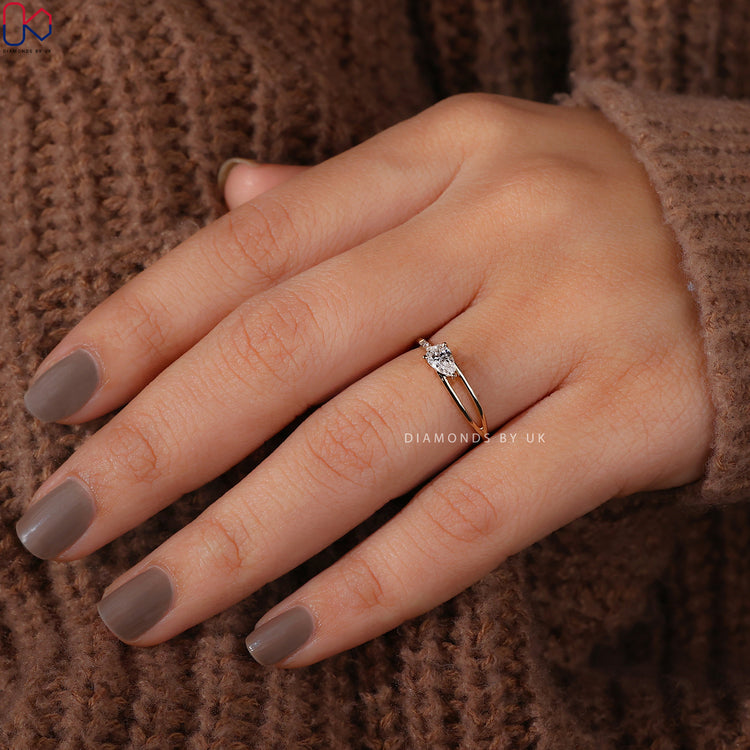 Yellow gold engagement ring with a luxurious finish and radiant shine.
