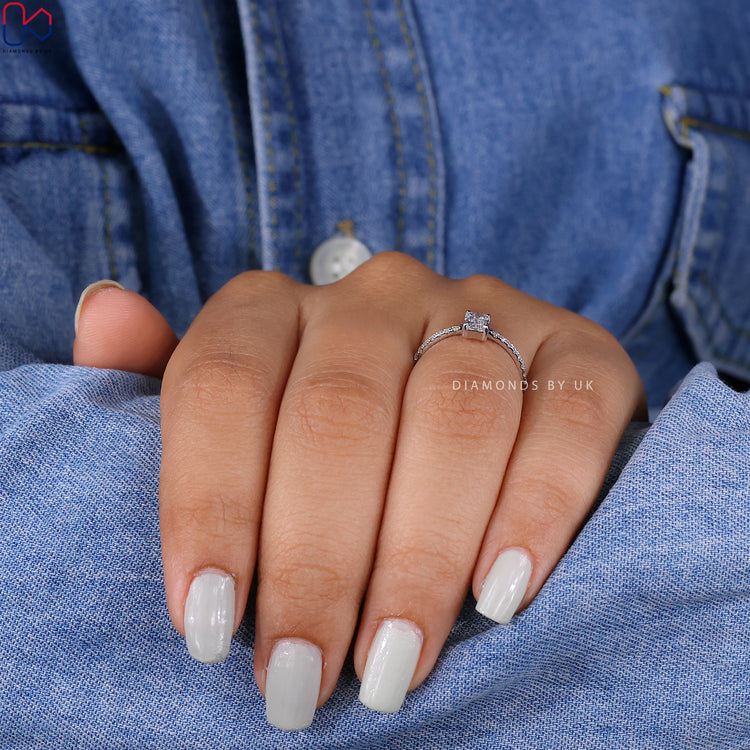 Round cut stones in handmade jewellery.
