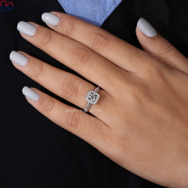Lab-grown diamond ring offering eco-friendly luxury and brilliance.

