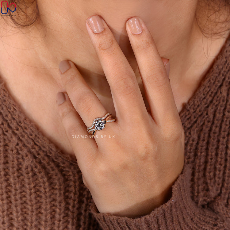 Handmade jewellery bridal ring set with a stunning wave eternity band.
