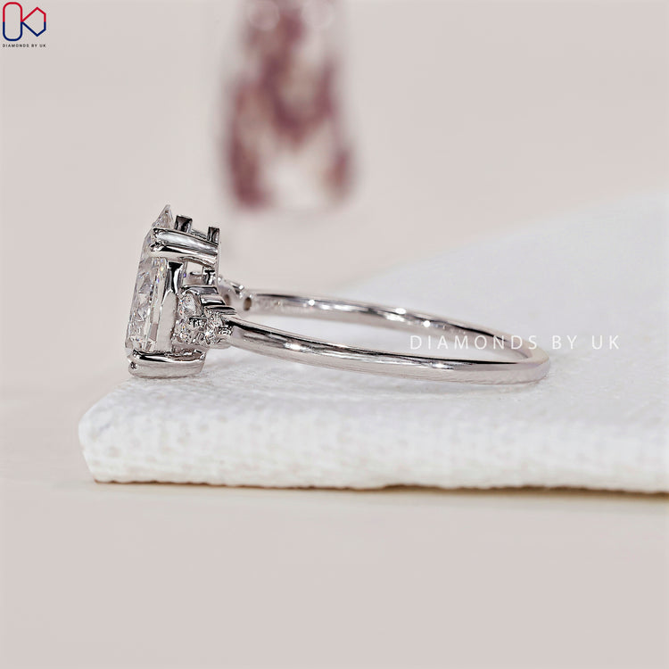Double Prong Ring setting for added security and a classic appearance.