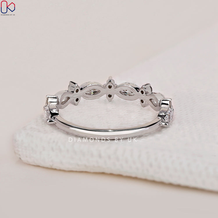 Lab grown diamond band offering ethical and stunning brilliance.
