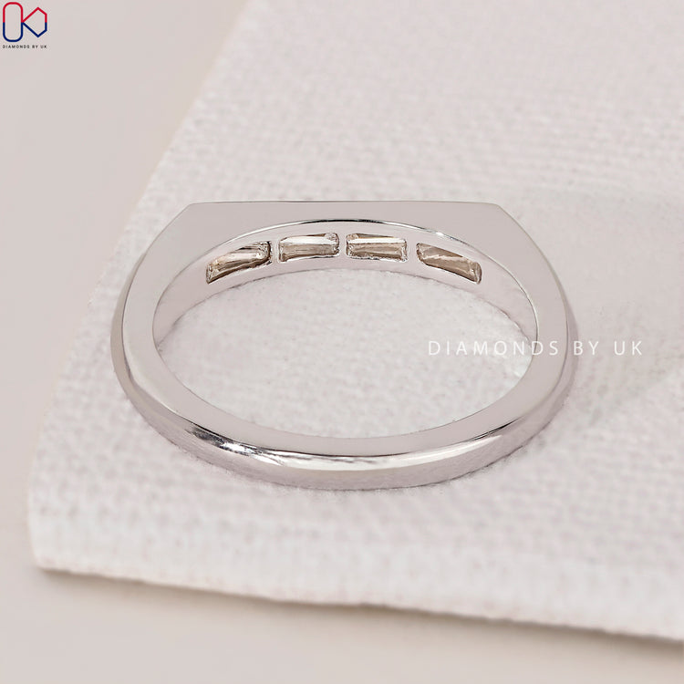 Minimalist wedding band perfect for those who prefer subtle sophistication.
