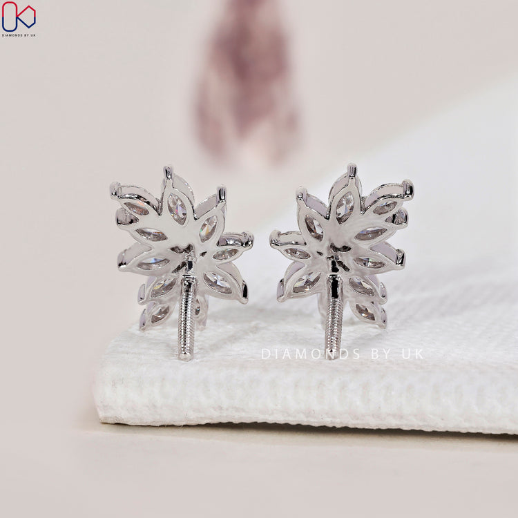 Handmade Earrings designed with precision and expert craftsmanship.
