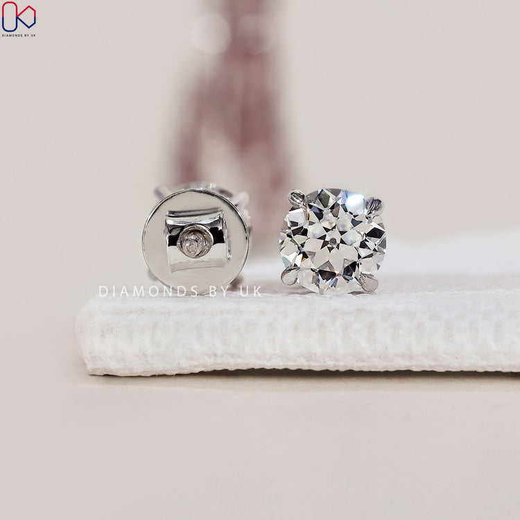 IGI certified diamond earrings for quality assurance.
